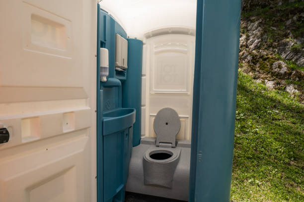 Best Emergency porta potty rental  in Chester Gap, VA
